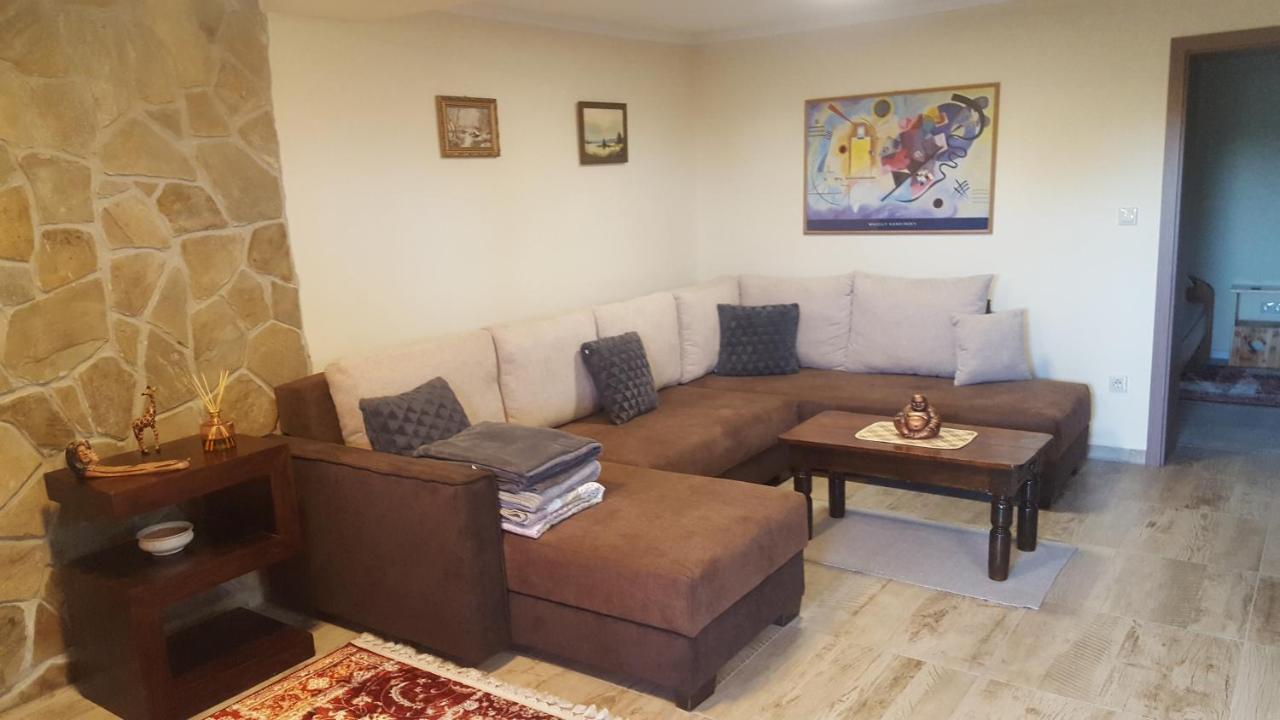 Gyöngyvirág Apartman Keszthely Exterior foto